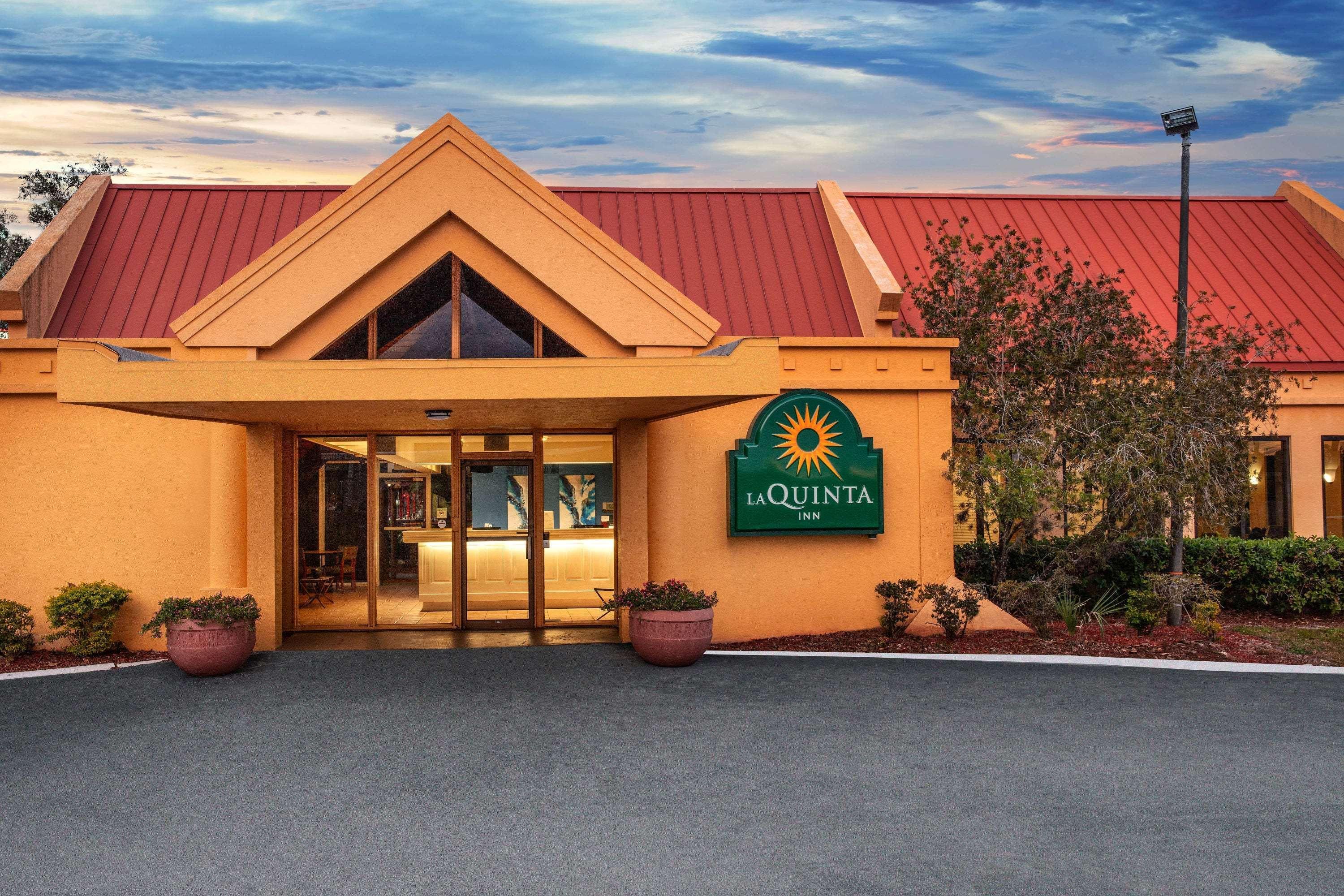 Baymont By Wyndham Daytona Beach - Intl Speedway Esterno foto