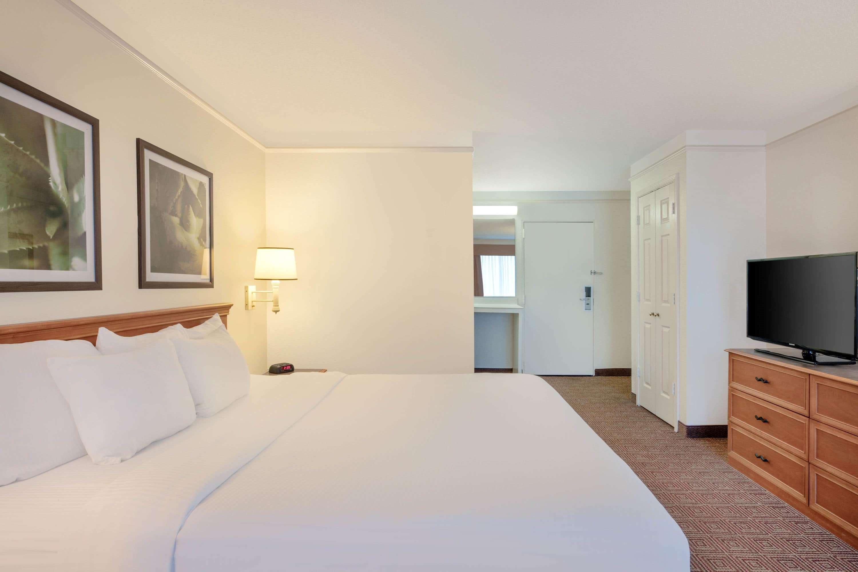 Baymont By Wyndham Daytona Beach - Intl Speedway Esterno foto