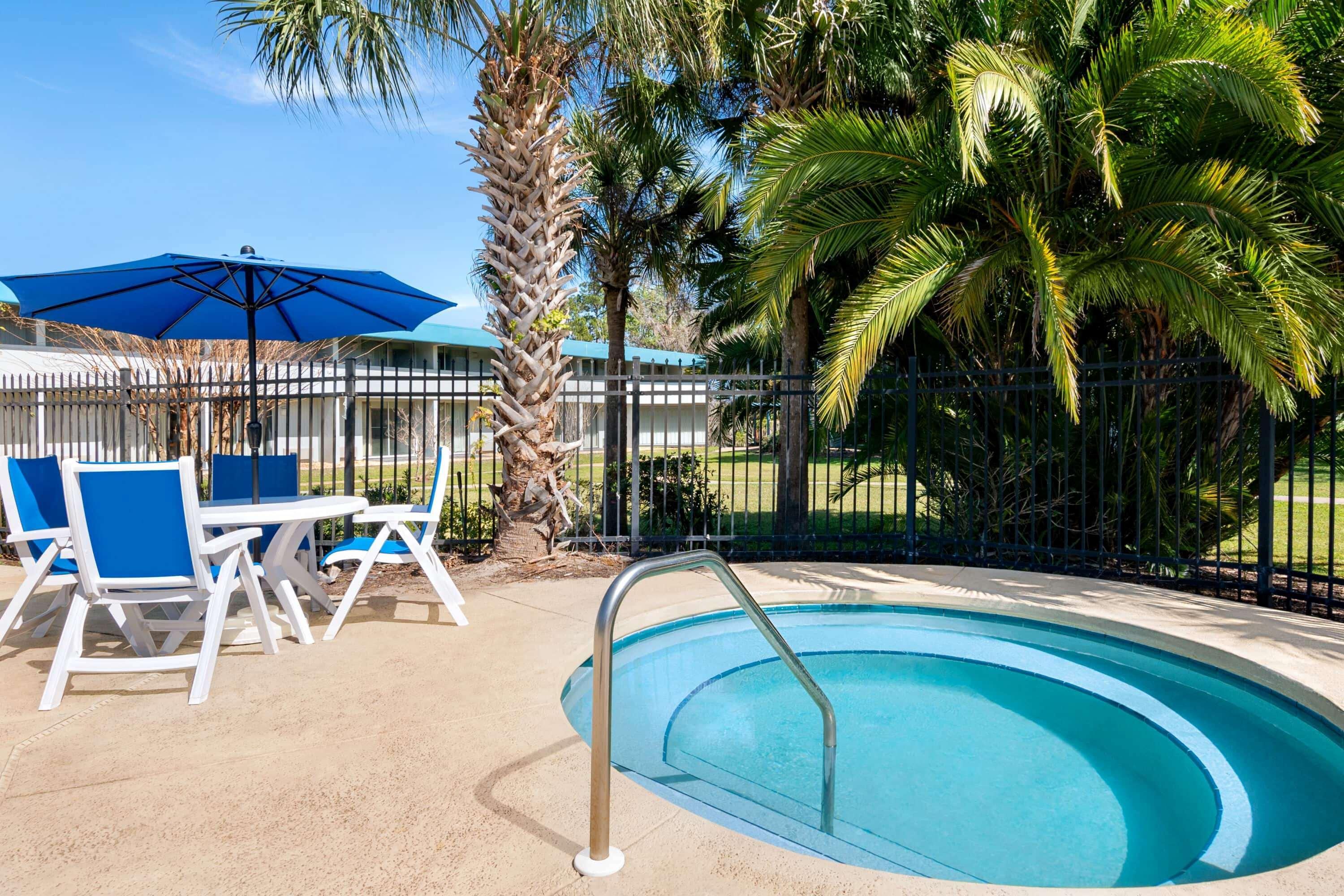 Baymont By Wyndham Daytona Beach - Intl Speedway Esterno foto
