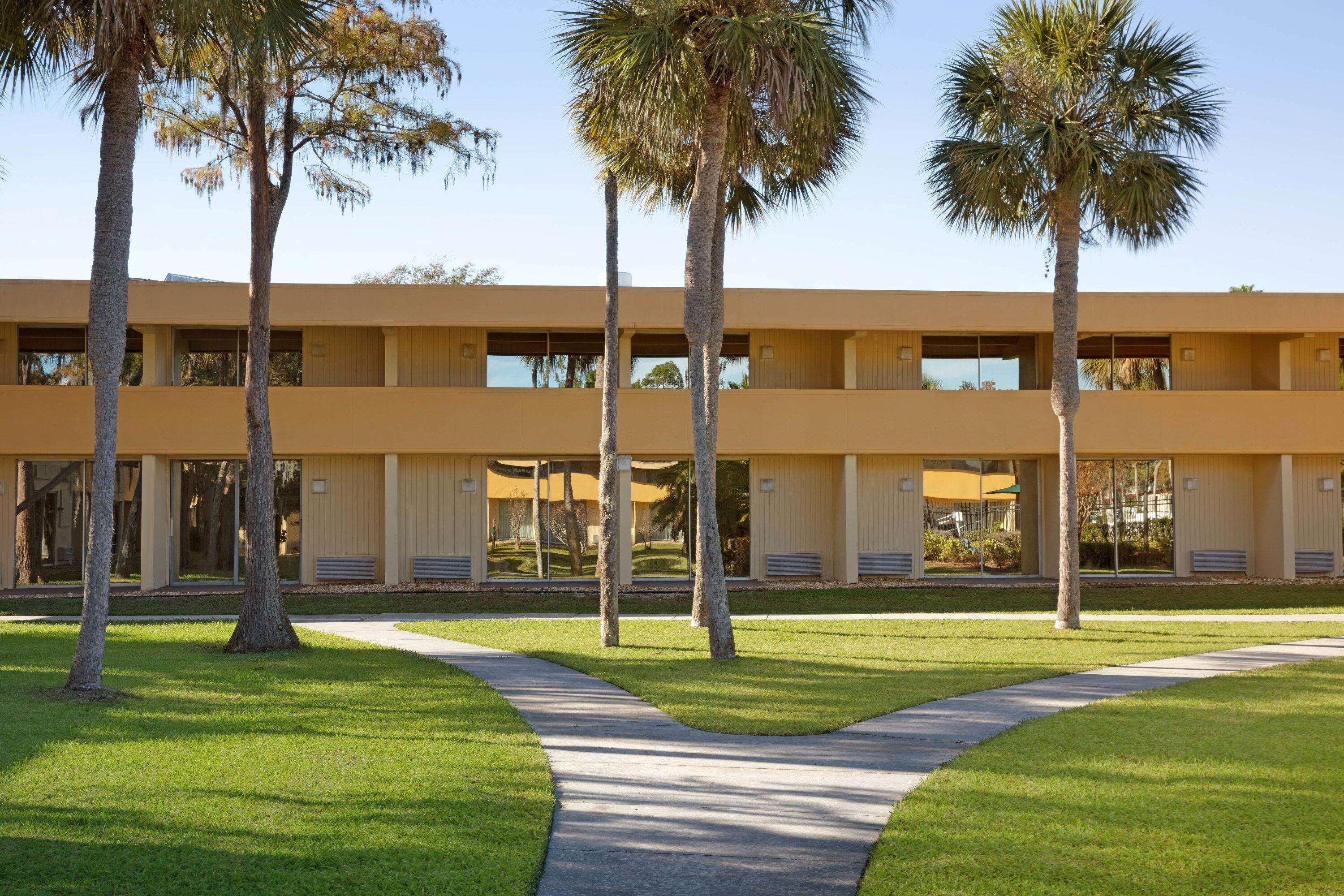 Baymont By Wyndham Daytona Beach - Intl Speedway Esterno foto