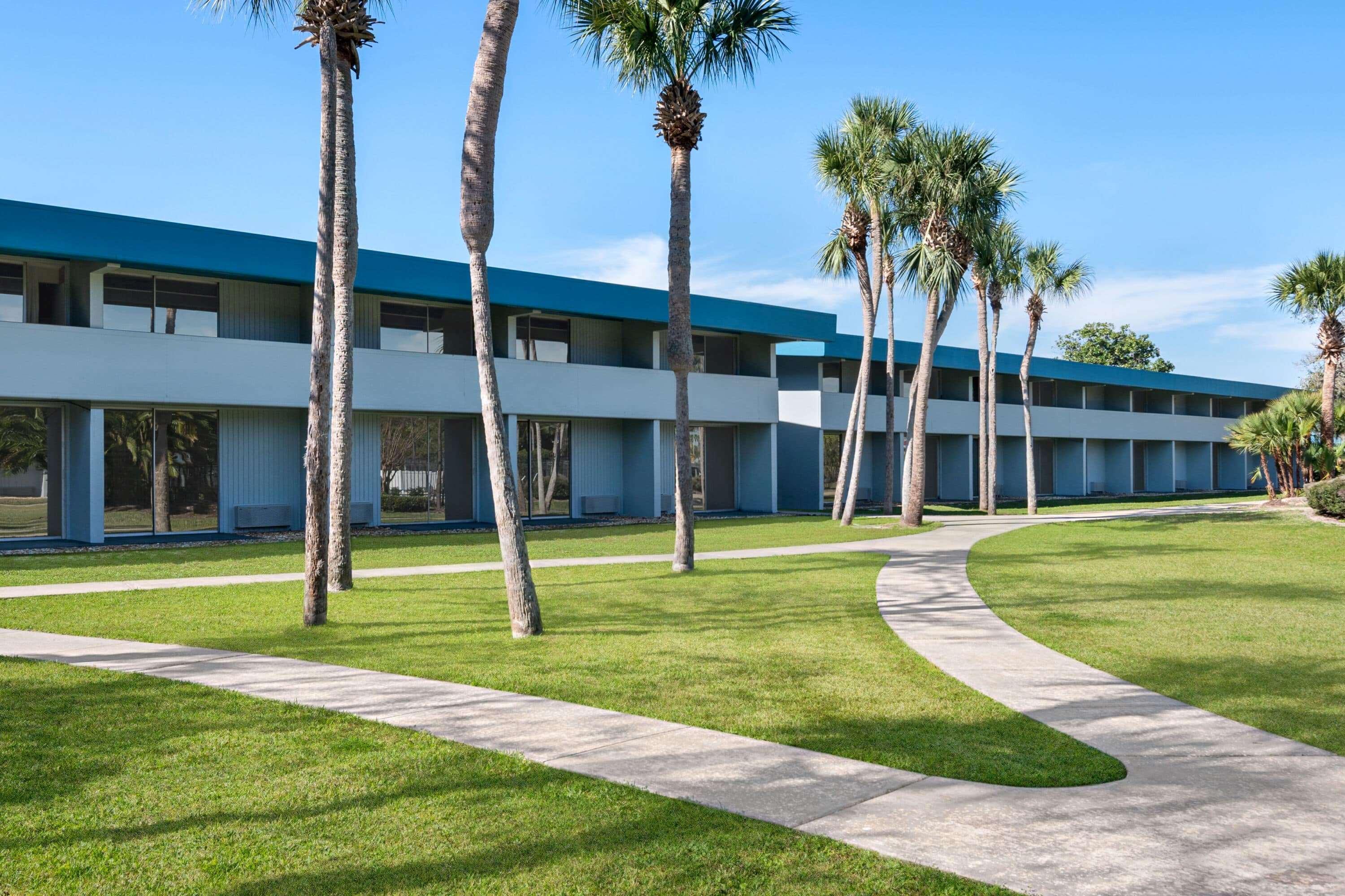Baymont By Wyndham Daytona Beach - Intl Speedway Esterno foto